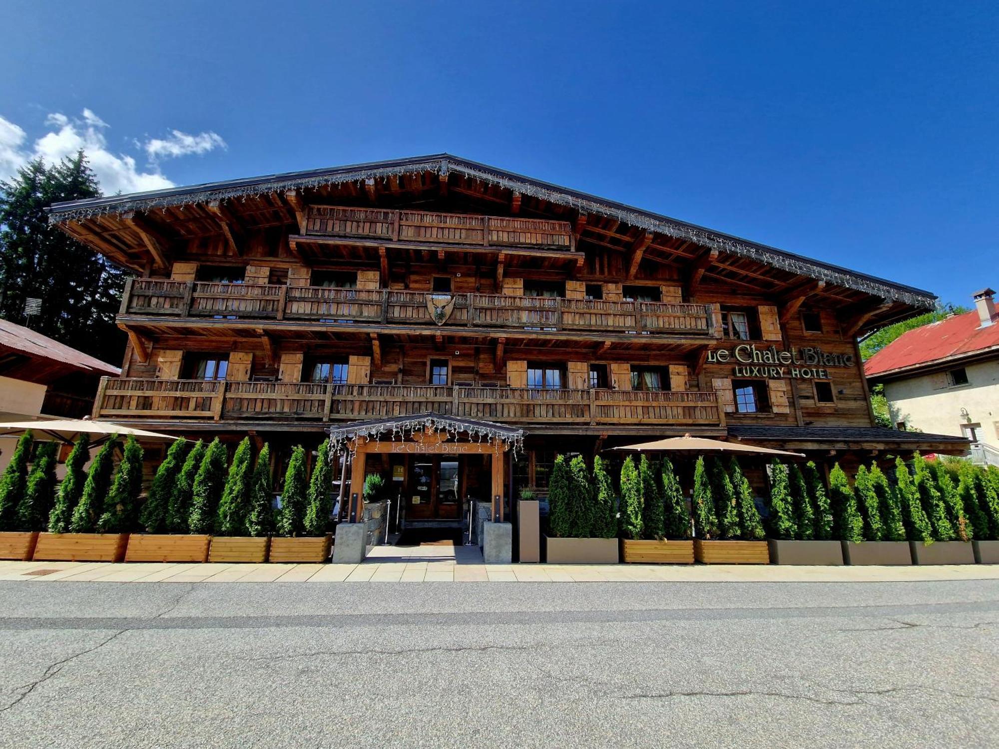 Le Chalet Blanc เมอแฌฟ ภายนอก รูปภาพ